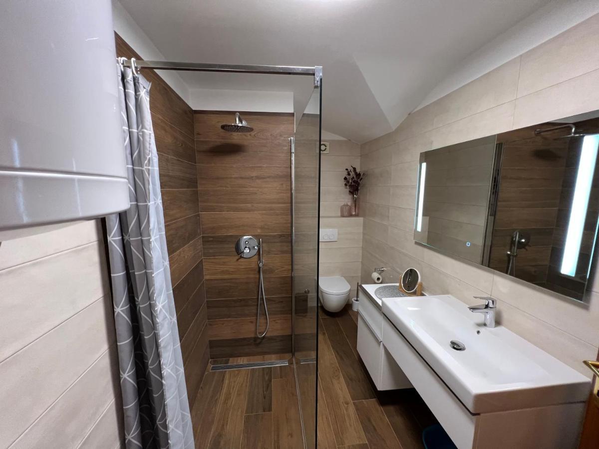 Maj Premium Apartment 4 Sterne - Neu Renoviert Пореч Екстериор снимка
